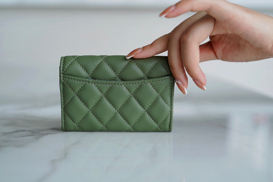 Classic Flap Card Holder Matcha Green Lambskin