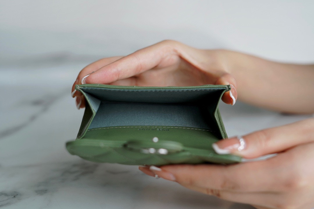 Classic Flap Card Holder Matcha Green Lambskin