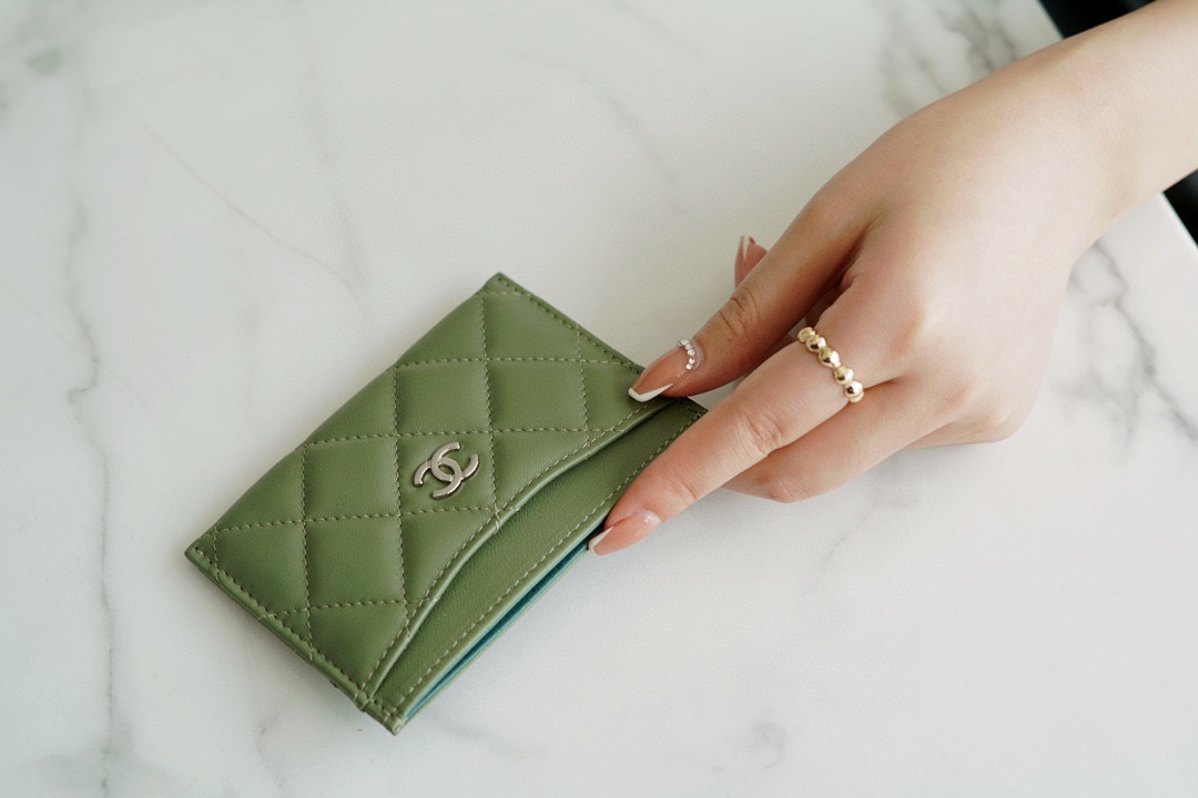 Classic Flap Card Holder Matcha Green Lambskin  