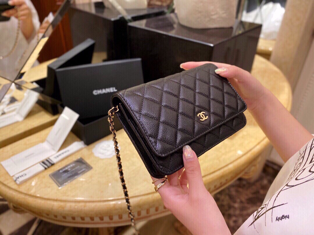 2020 Spring/Summer New WOC Wallet Black Gold Caviar Leather  