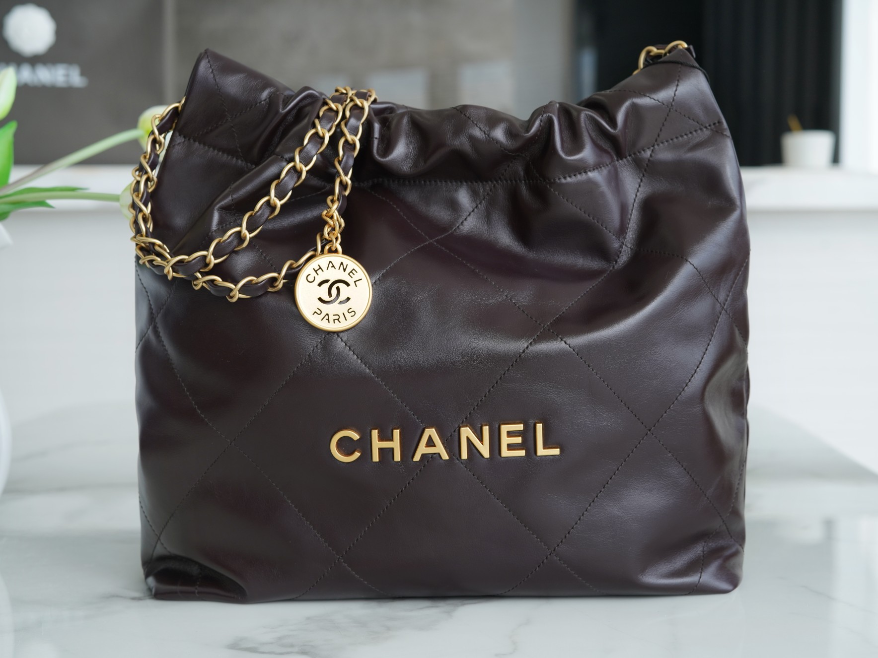 CHANEL 22P Handbag Chocolate Small  