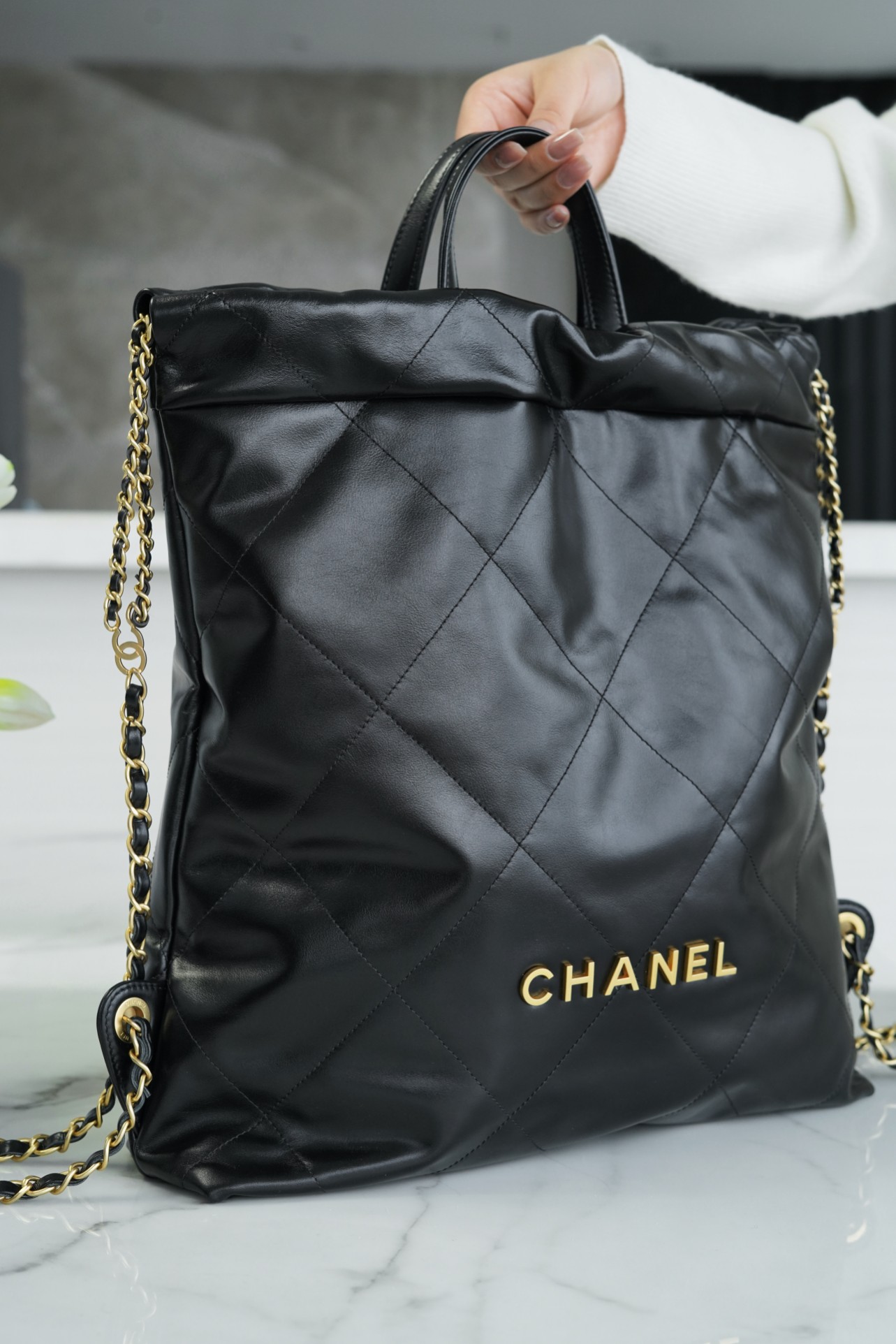 CHANEL 22P Spring/Summer New 22P Backpack Glossy Calfskin  