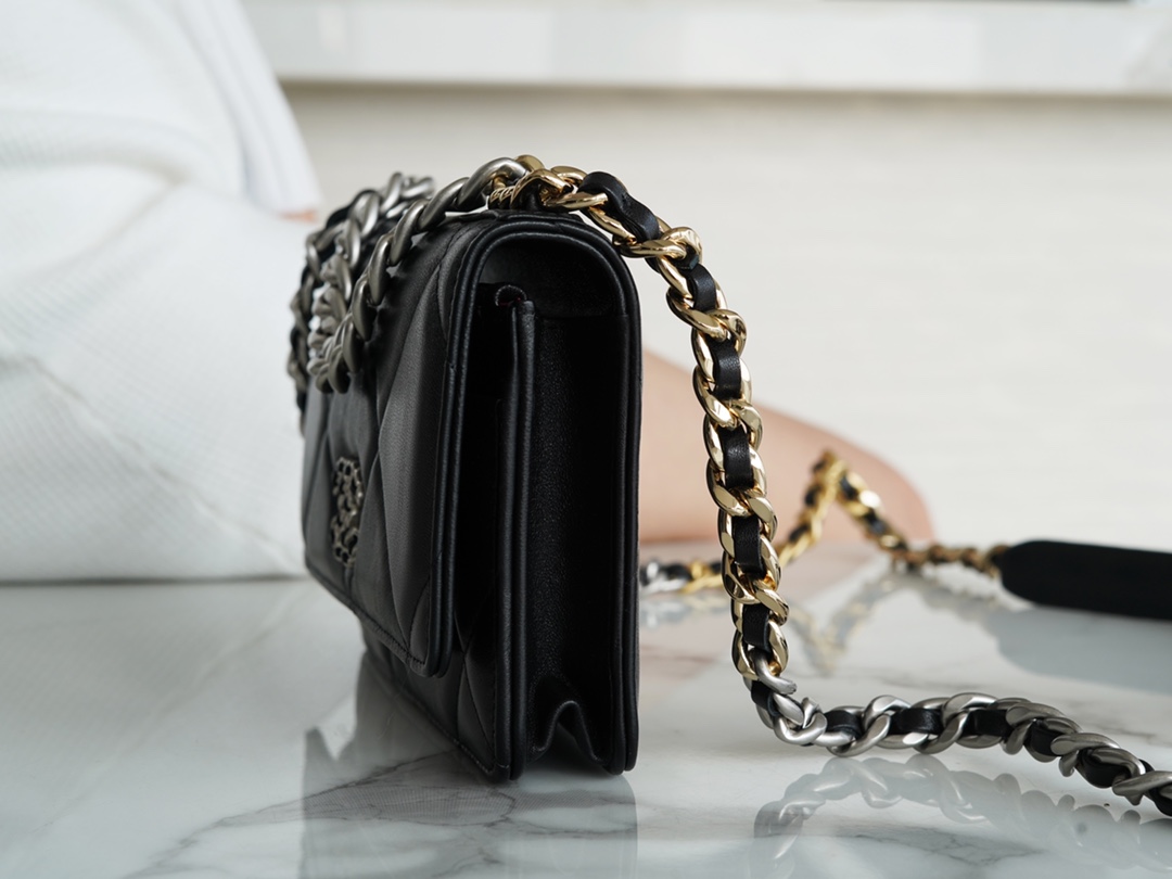 CHANEL 19 WOC 22C Black Silver Hardware  