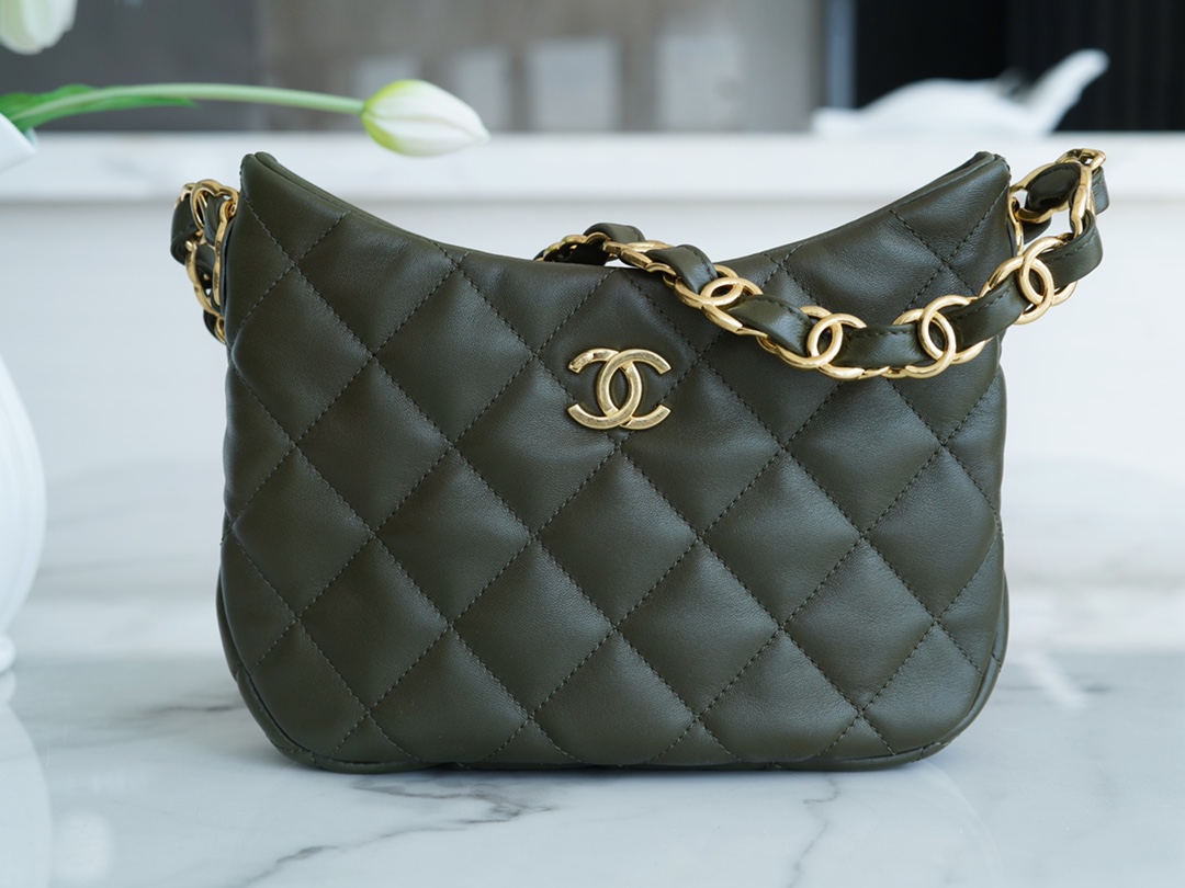 CHANEL 22K New Hobo Underarm Bag Cuban Green  