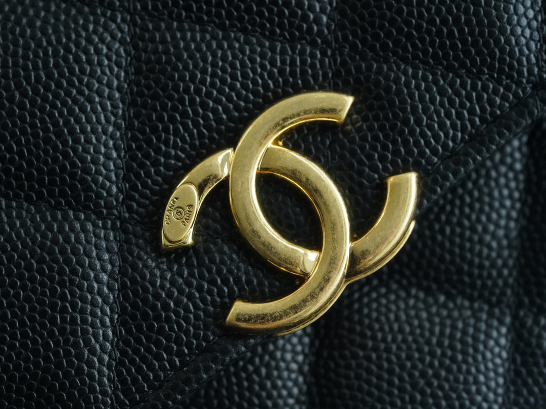 CHANEL 22K Chain Mini WOC Phone Bag Black & Gold Lizard Grain Calfskin  