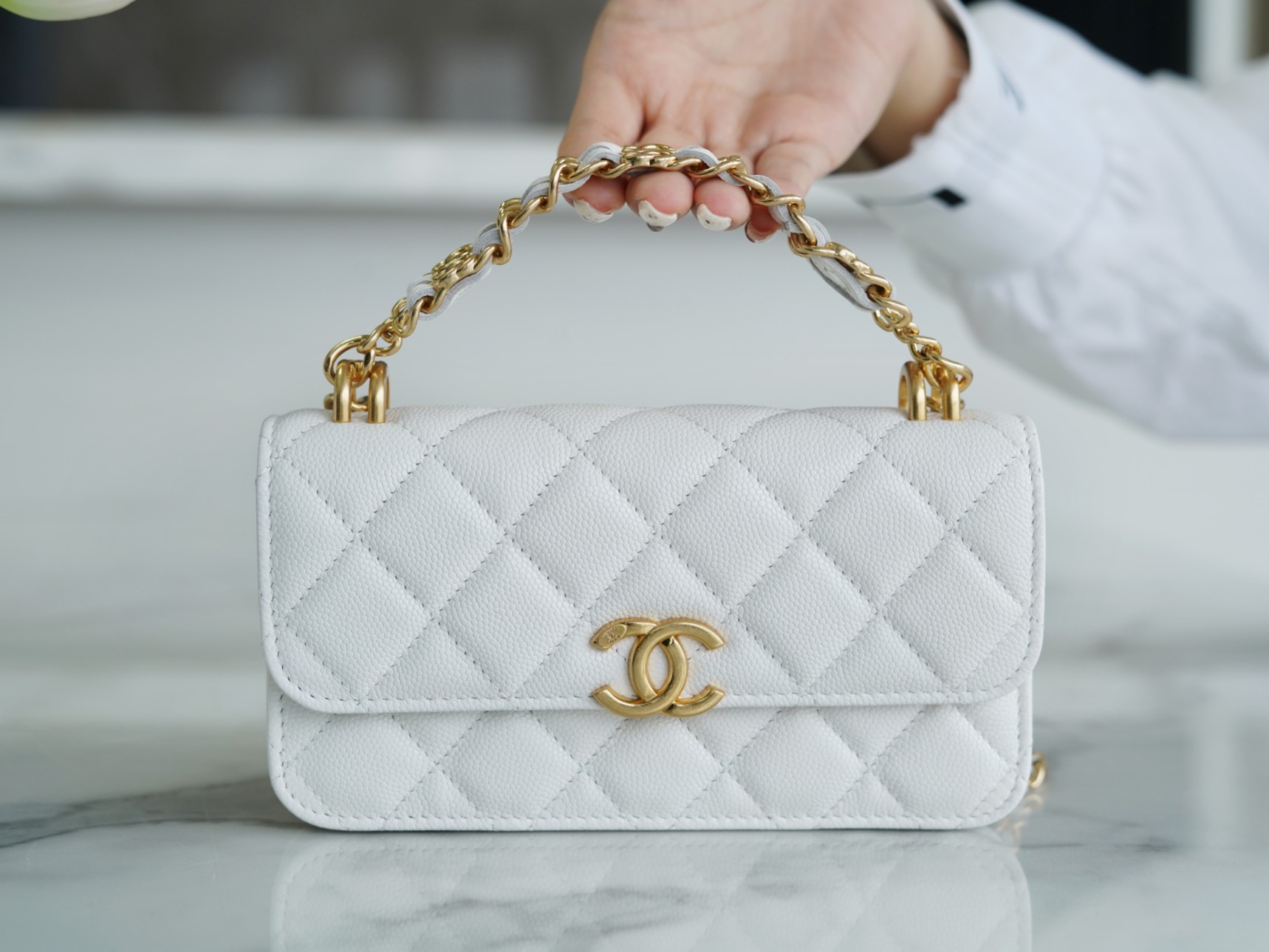 CHANEL 22K Chain Mini WOC Phone Bag White Lizard Grain Calfskin  