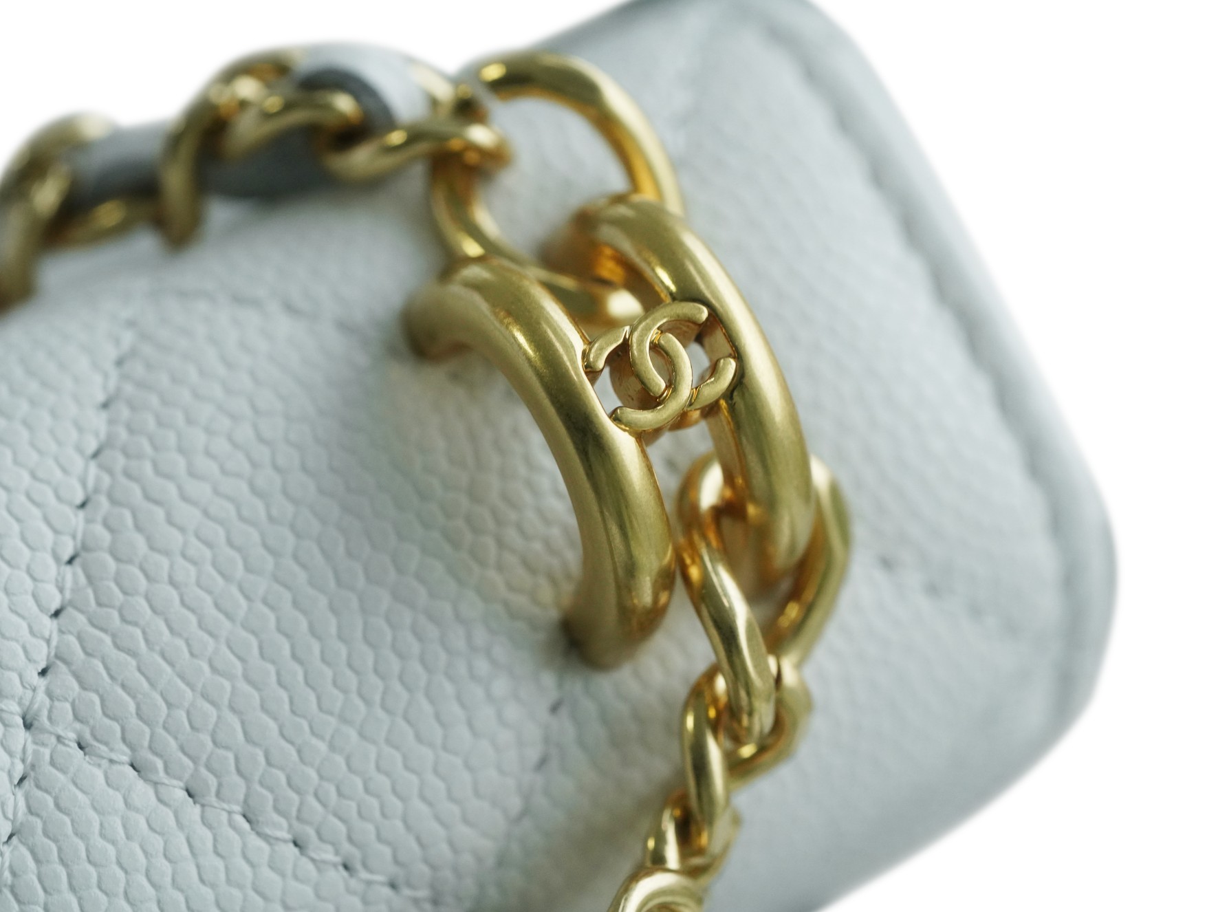 CHANEL 22K Chain Mini WOC Phone Bag White Lizard Grain Calfskin  