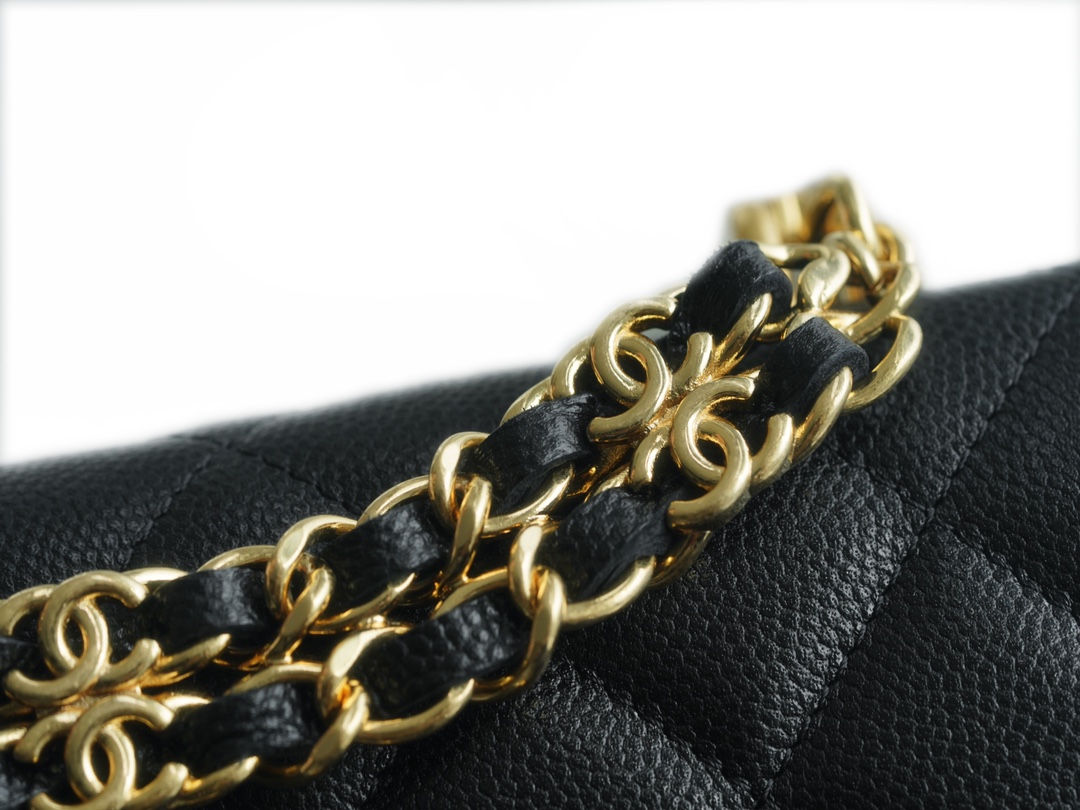 CHANEL 22K New Chain WOC Black & Gold Lizard Grain Calfskin  