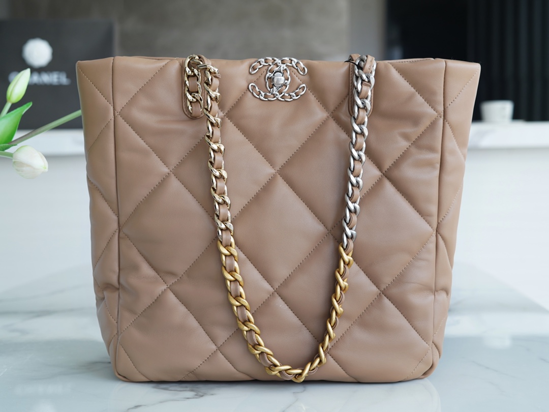 CHANEL 22B 19 BAG Tote Almond Lambskin  