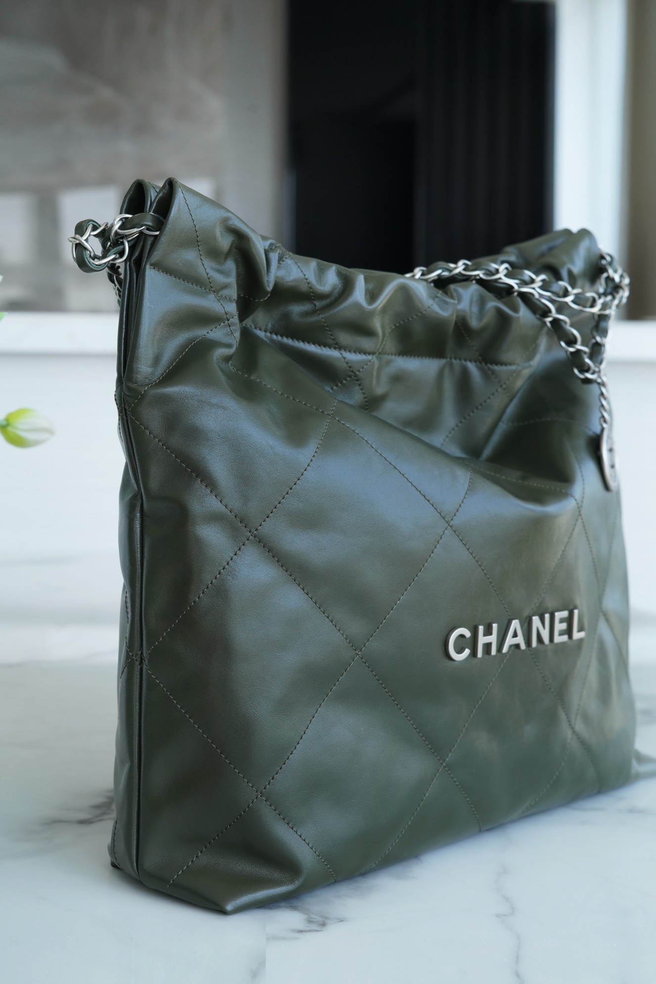 CHANEL 22P Handbag Medium Olive Green Calfskin  