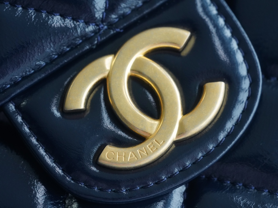 CHANEL 23C Early Spring Resort Collection Flap Bag Deep Blue Medium Glossy Wrinkled Calfskin  