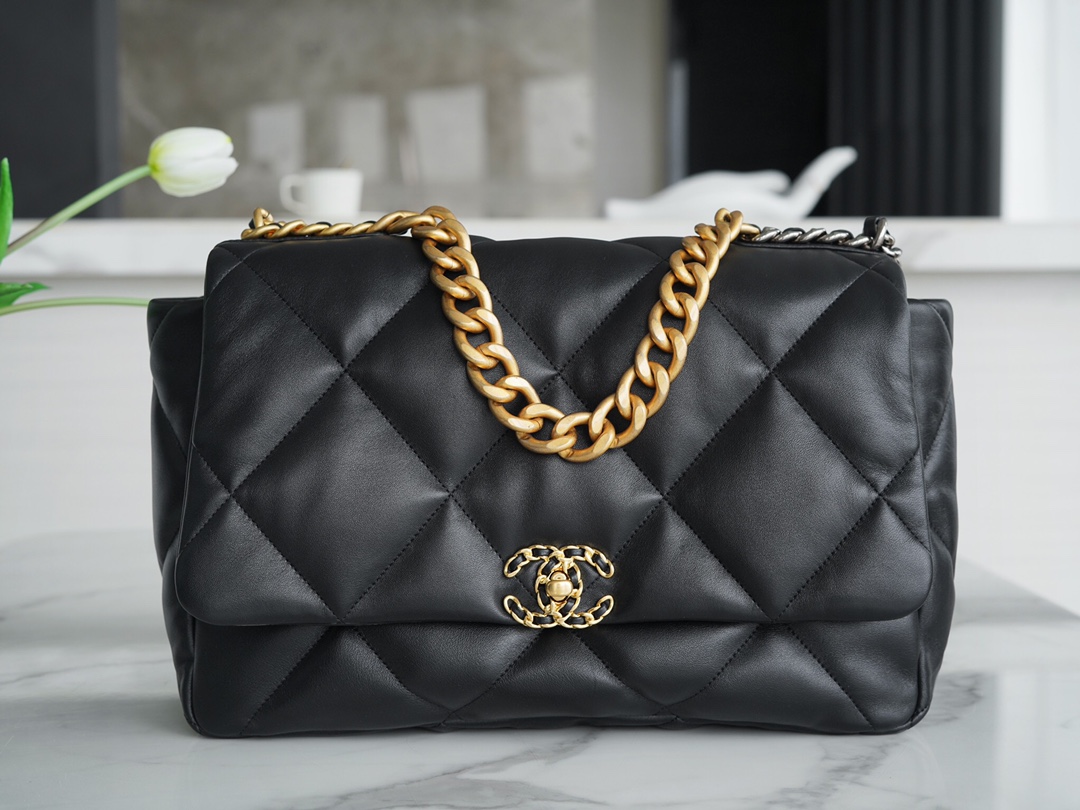 CHANEL 19 Series Flap Bag  