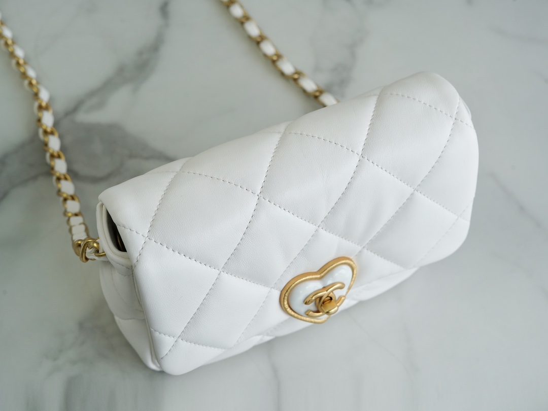 Chanel 23S CF Heart Enamel Buckle Square Chunky Bag White Lambskin  