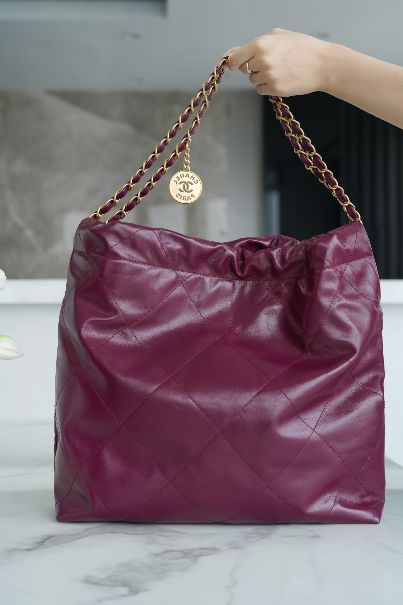 CHANEL 22 Bag Burgundy Purple Medium  