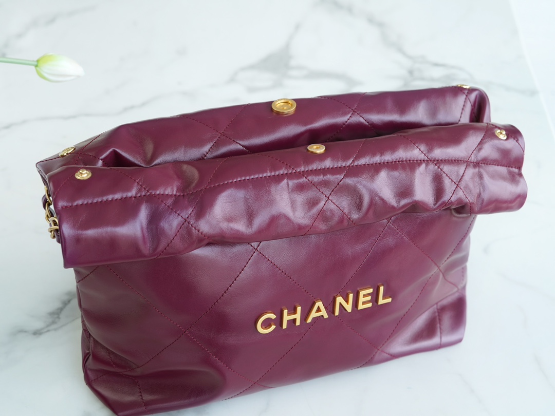 CHANEL 23 22 Bag Limited Edition Purple Red Small