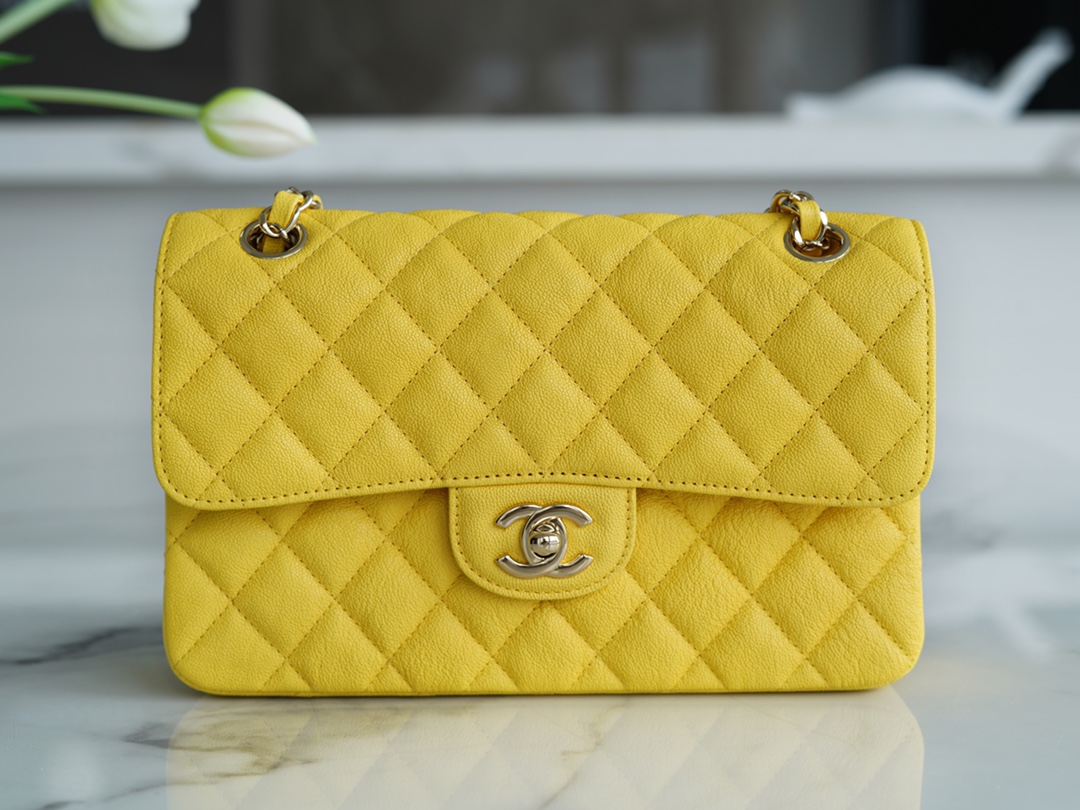 CF Classic Flap Small Lemon Yellow Washable Calfskin  