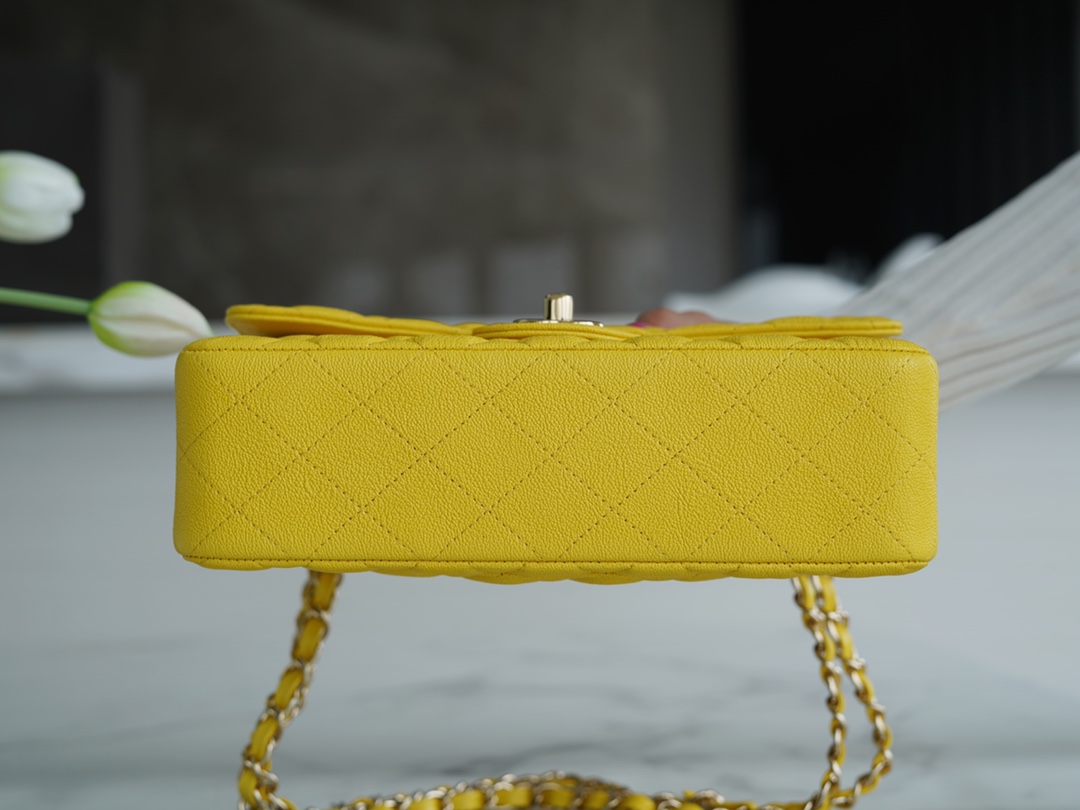 CF Classic Flap Small Lemon Yellow Washable Calfskin  