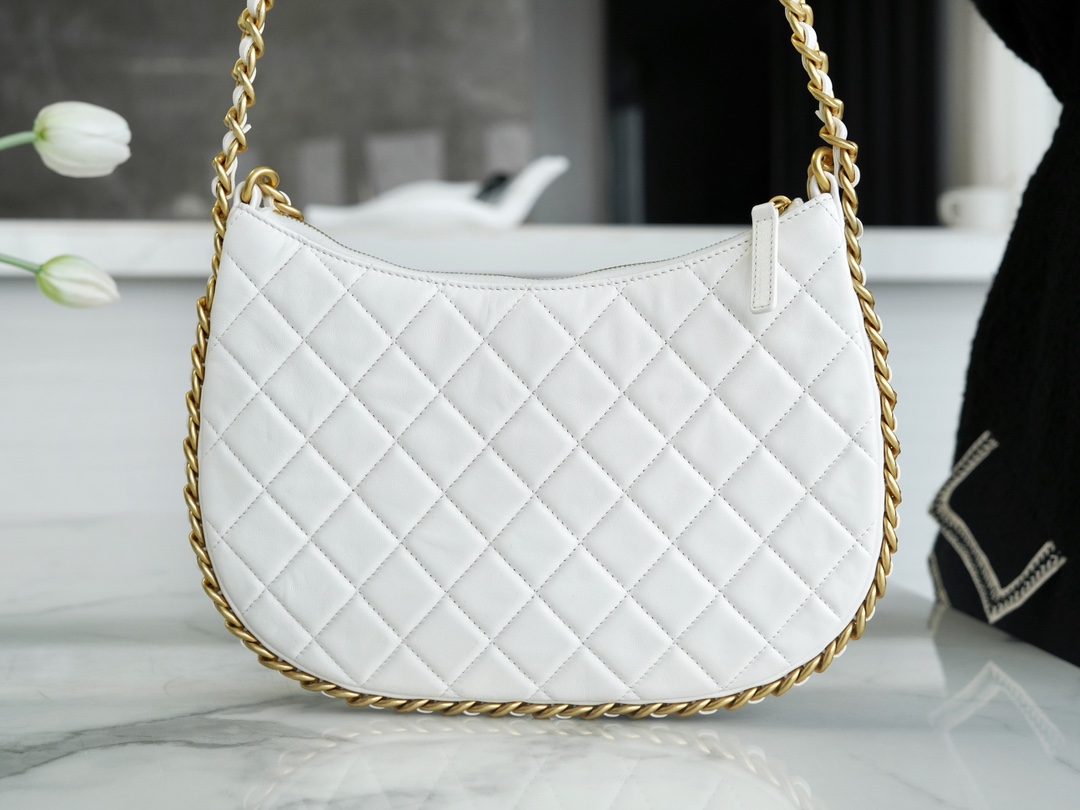 CHANEL 23B Hobo Double Chain Shoulder Bag Large White