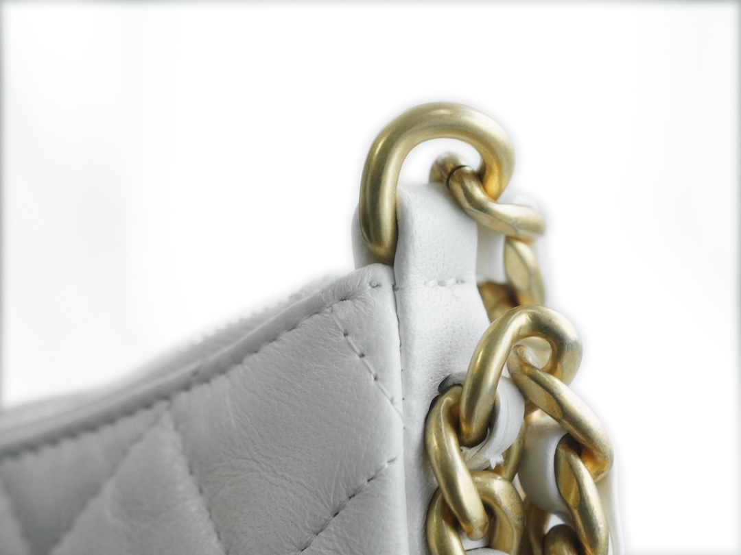 CHANEL 23B Hobo Double Chain Shoulder Bag Large White