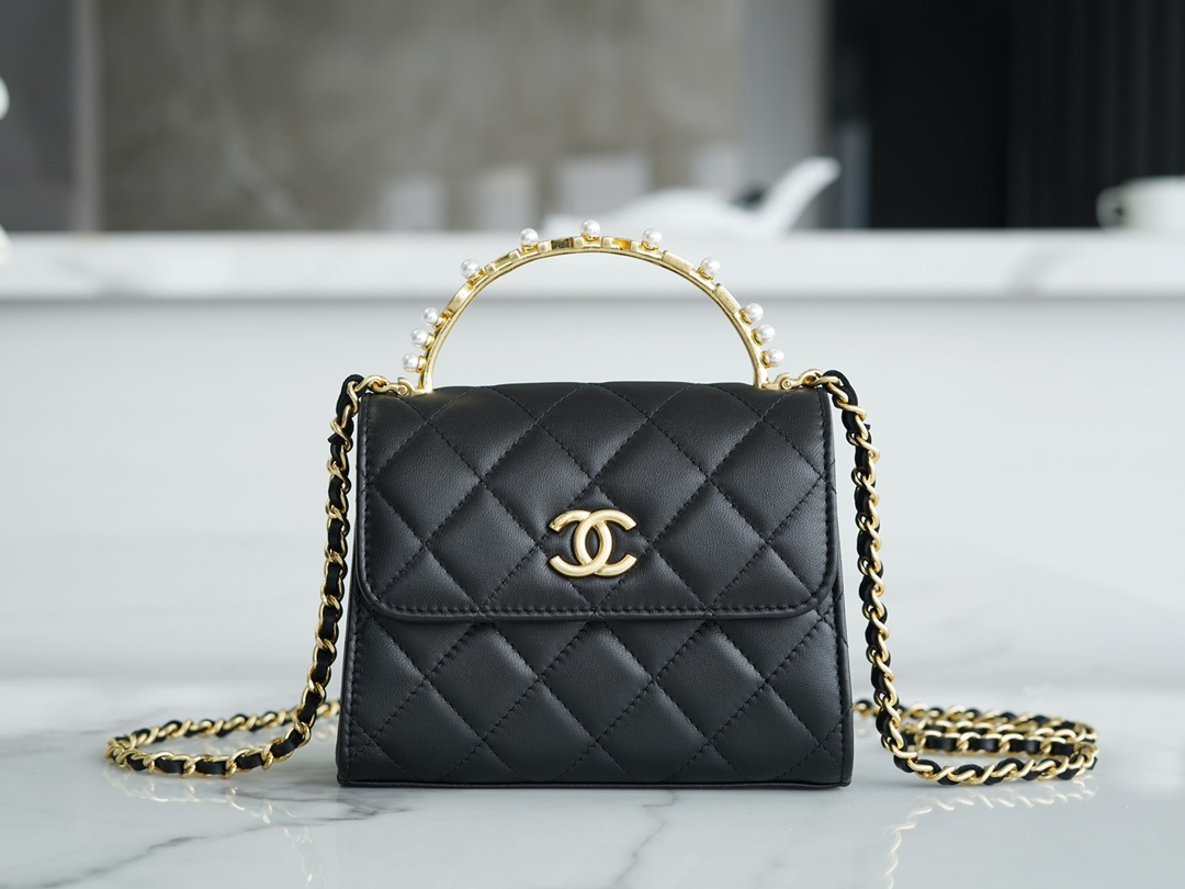 CHANEL 23B Fall/Winter New Pearl Kelly Handle Chain Bag Small  