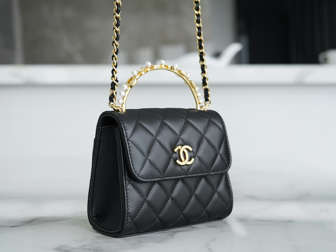 CHANEL 23B Fall/Winter New Pearl Kelly Handle Chain Bag Small  