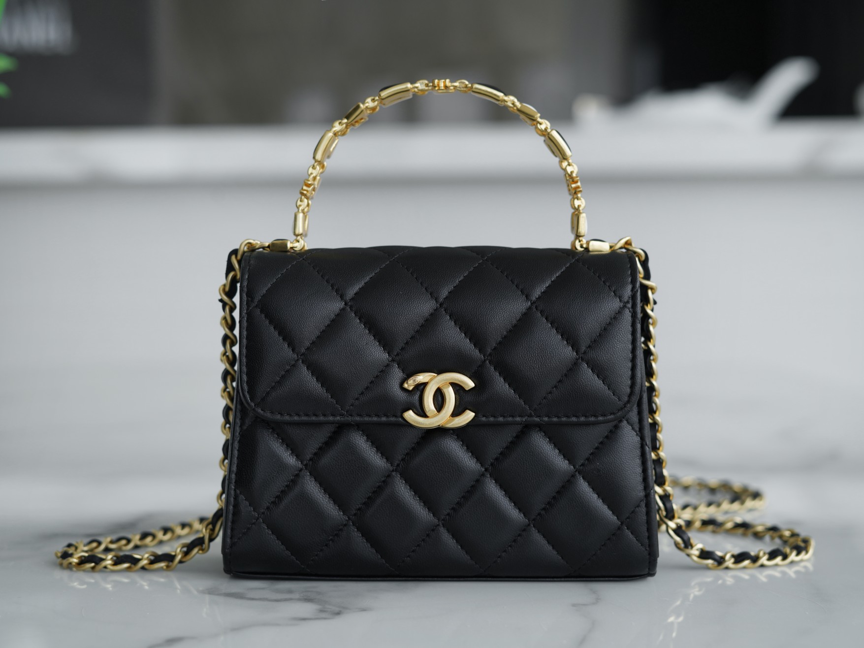 CHANEL 22B Enamel Handle Chain Bag Medium  