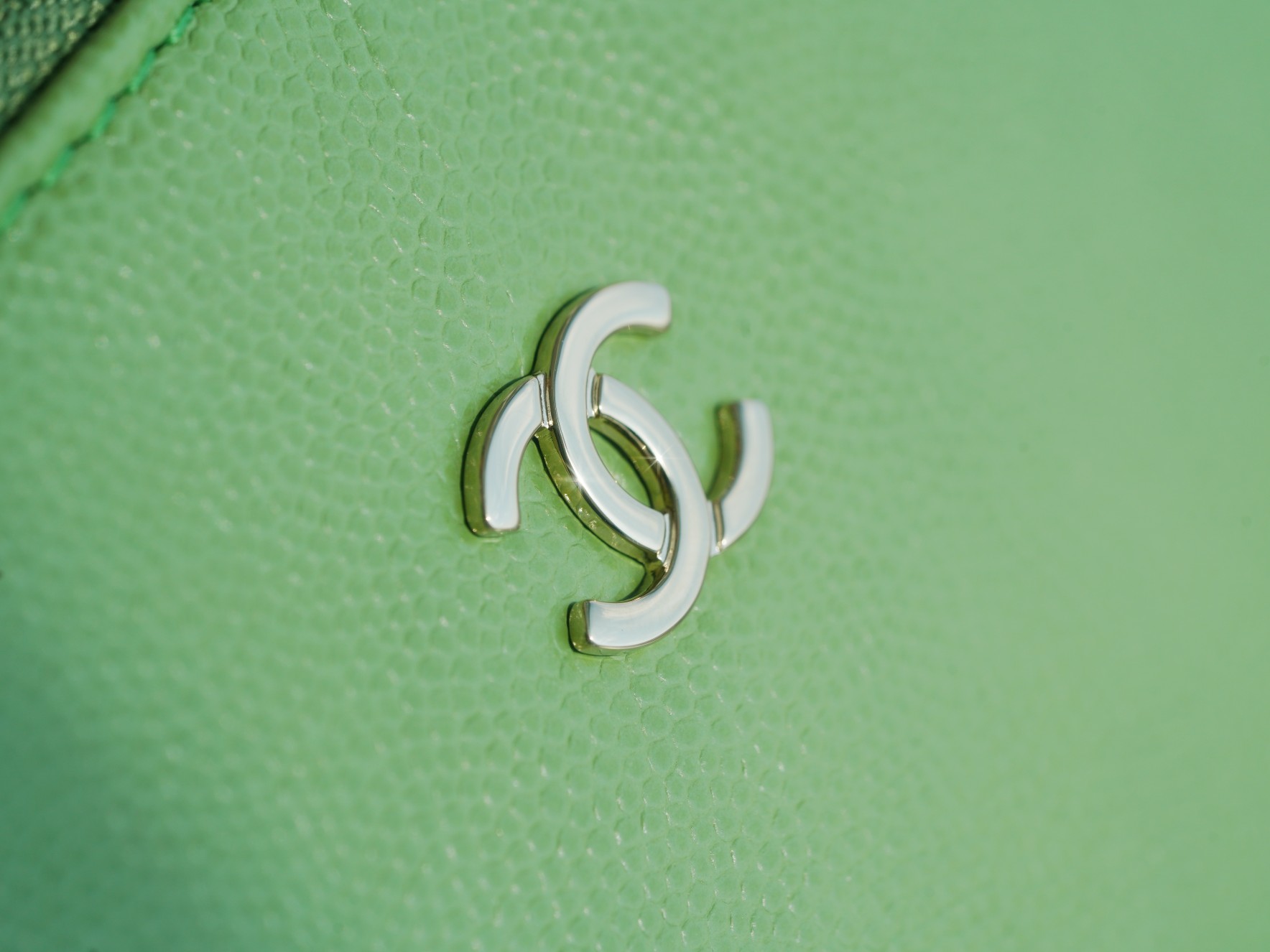 CHANEL 22P Bag Small Avocado Green Calfskin  