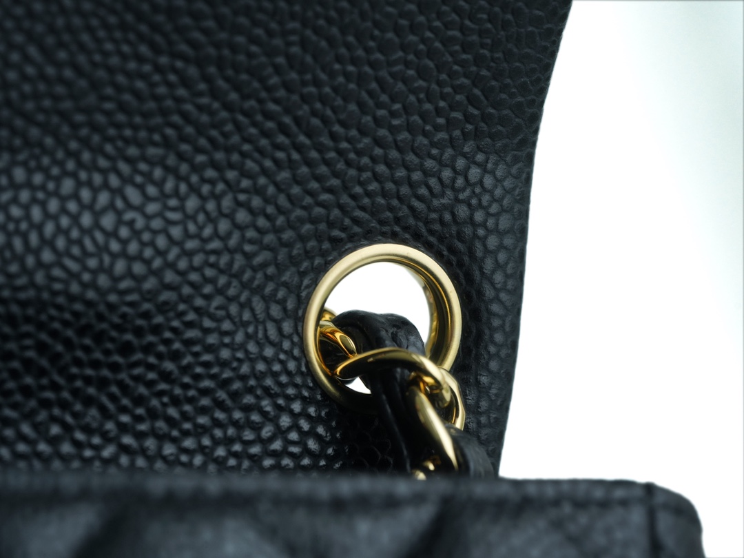 CF Classic Flap | Grained Calfskin Square Bag Black & Gold  