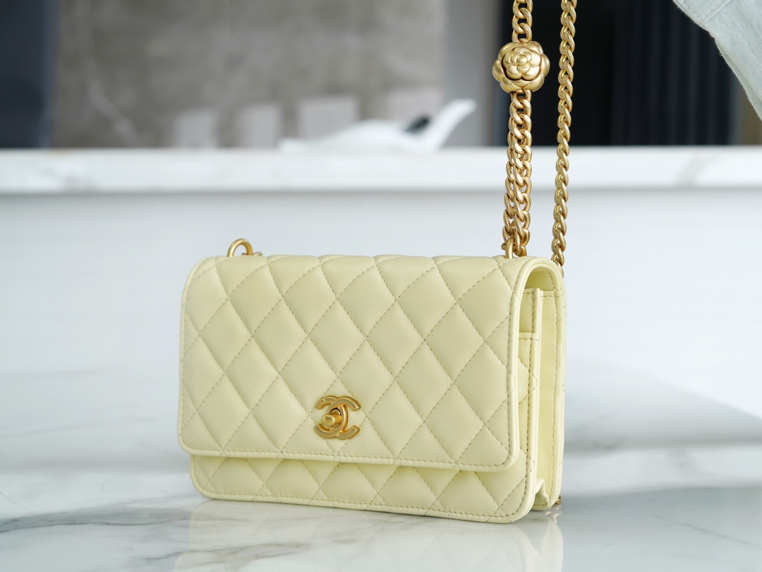 CHANEL 23S Spring/Summer New Camellia WOC Chick Yellow  