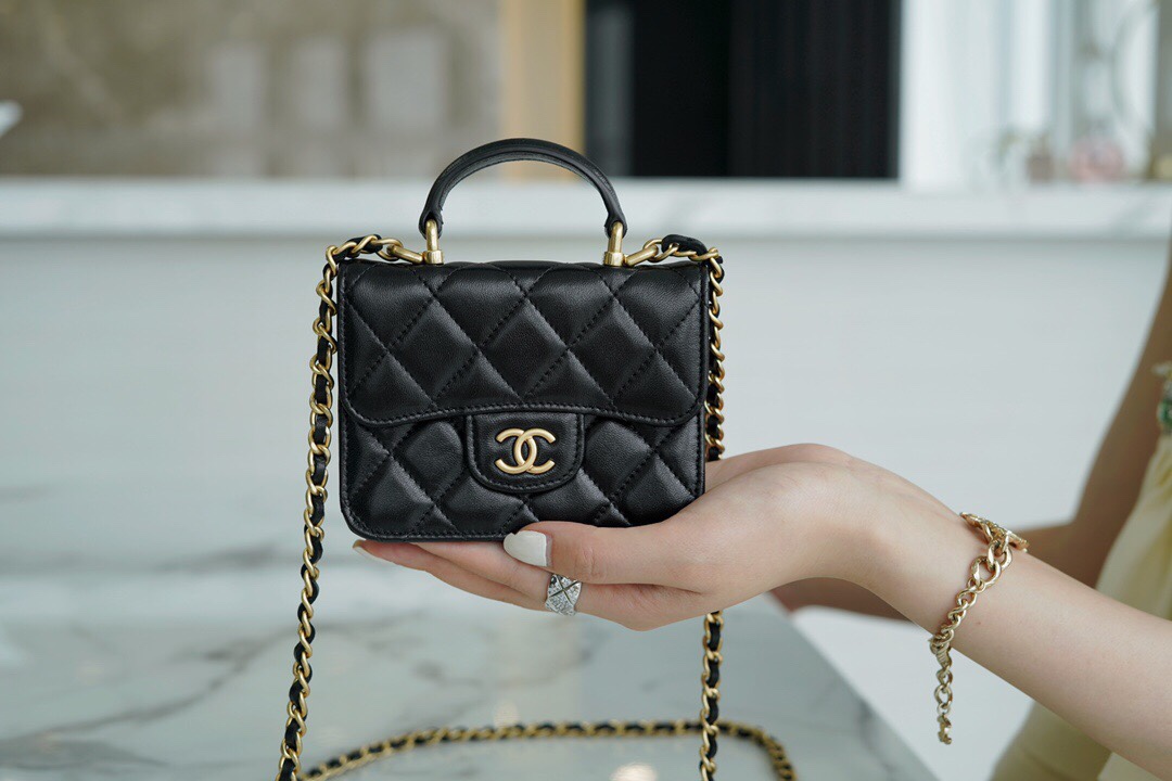 CHANEL Handle Coin Purse Black  