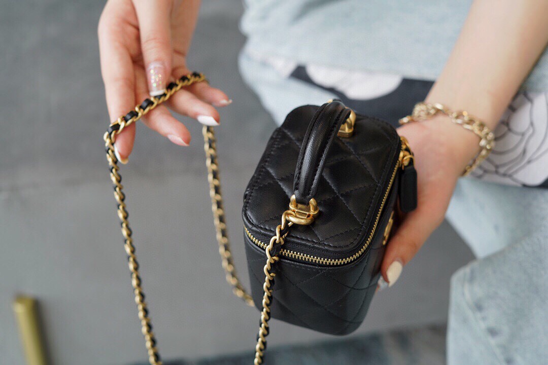 Chanel 2021 Spring/Summer New Mini Box Bag Black  