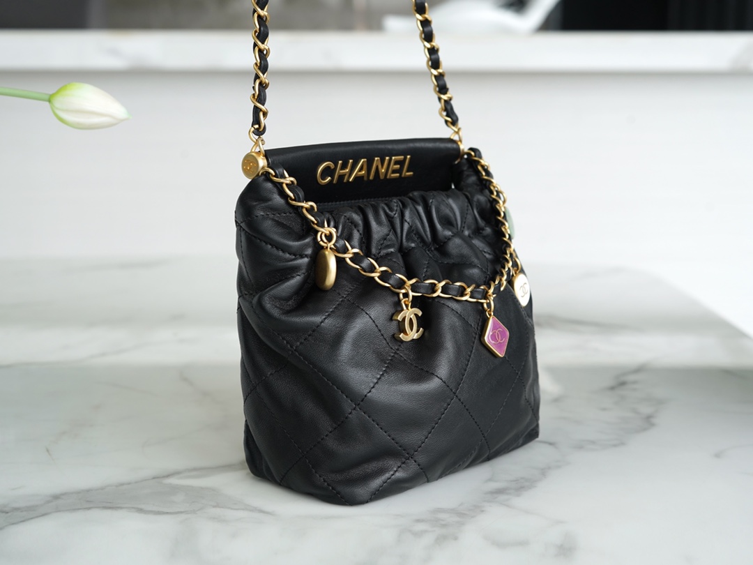 Chanel 23P Mini 22 Bag Small Lucky Bag Lambskin  