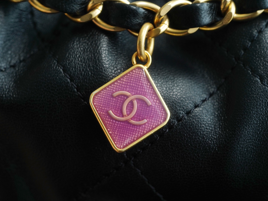 Chanel 23P Mini 22 Bag Small Lucky Bag Lambskin  