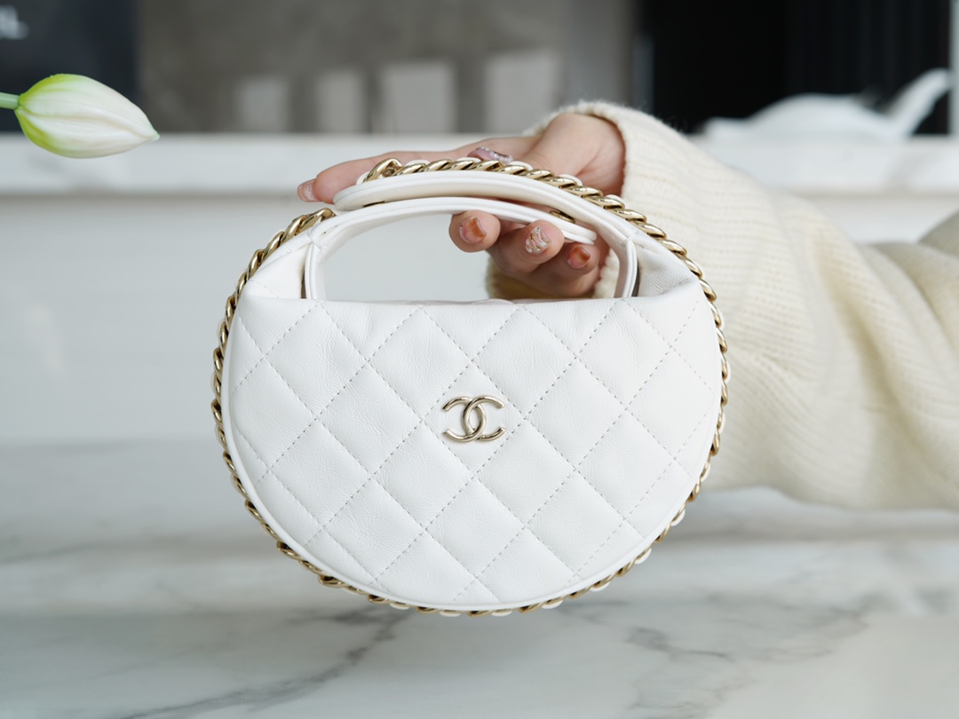 Chanel 23C Hula Hoop Clutch White  