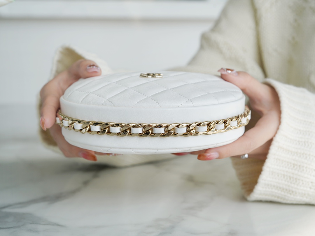 Chanel 23C Hula Hoop Clutch White  