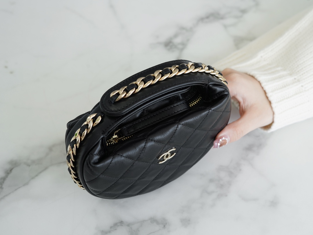 Chanel 23C Hula Hoop Clutch Black  