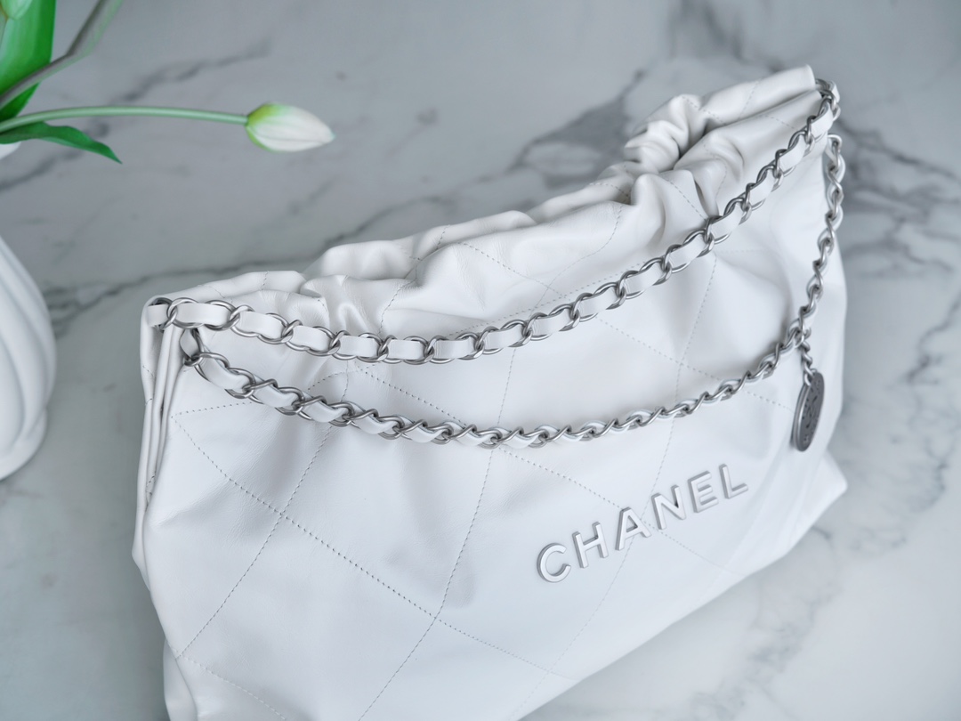 CHANEL 24C Horizontal 22 Bag White with Silver Hardware  