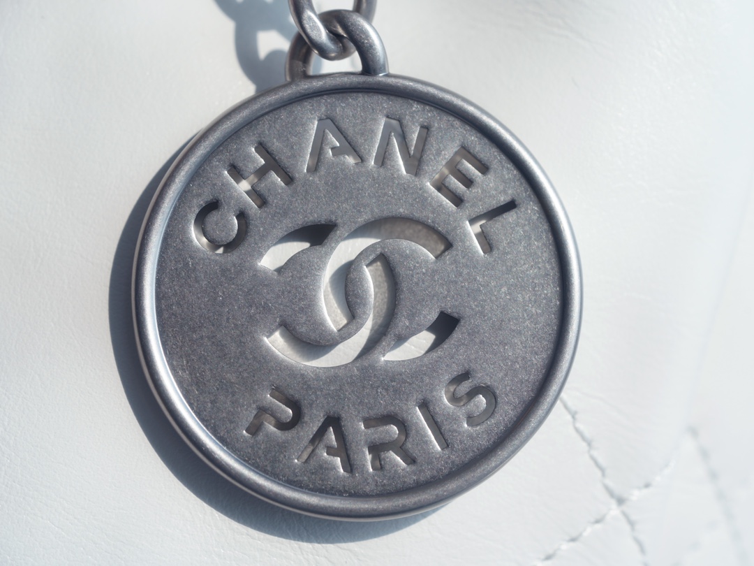 CHANEL 24C Horizontal 22 Bag White with Silver Hardware  