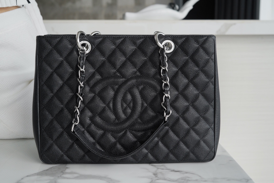 CHANEL Shopping Bag Caviar Black & Silver  