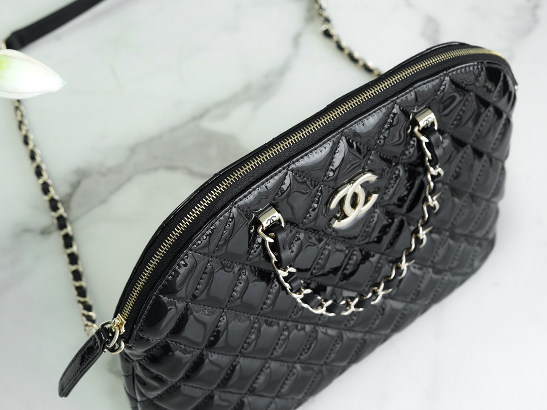 CHANEL 23S Patent Leather Shell Bag Large Black  