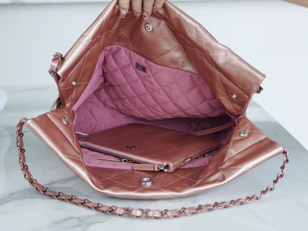 CHANEL 22P Bag Small Rose Gold  