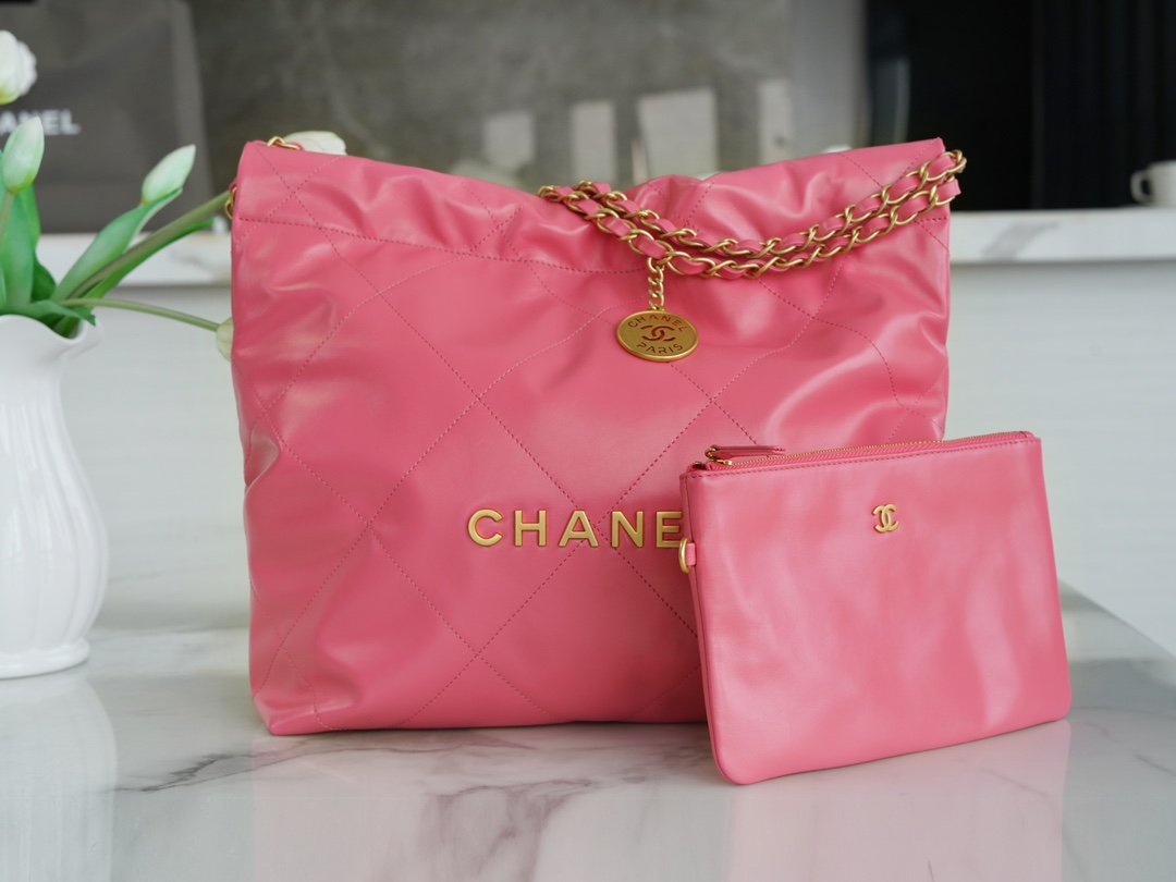 CHANEL 22 Bag Small Coral Pink  