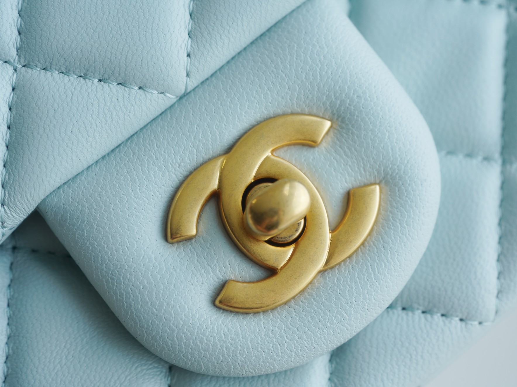 CHANEL 23S Spring/Summer New Camellia CF Flap Bag Light Blue  