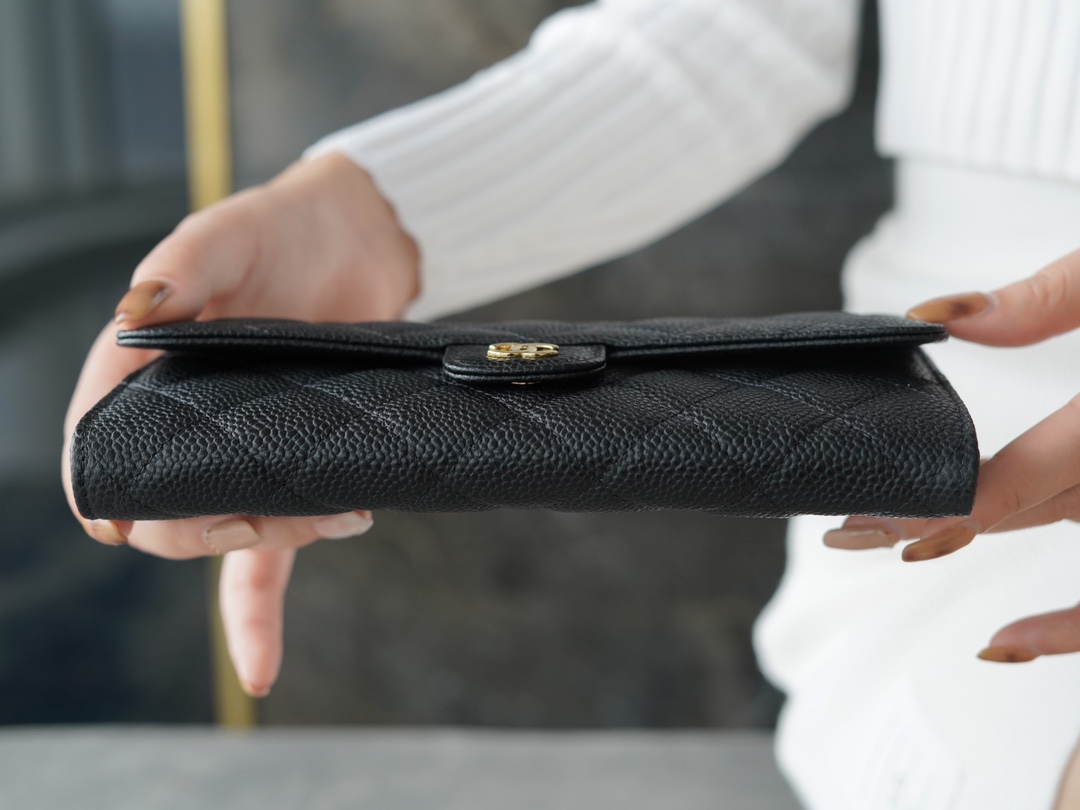 Classic Flap Classic Long Wallet Black & Gold Calfskin  