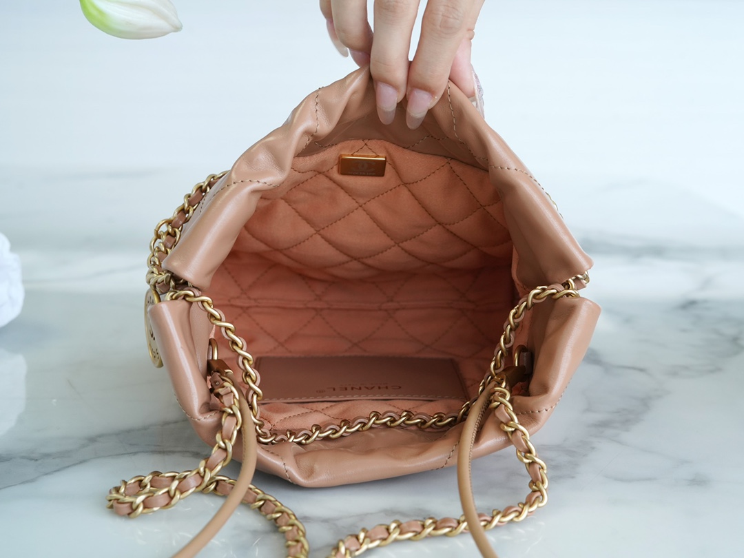 CHANEL 23S Spring/Summer New 22 Mini Bag Caramel Milk Tea Calfskin  