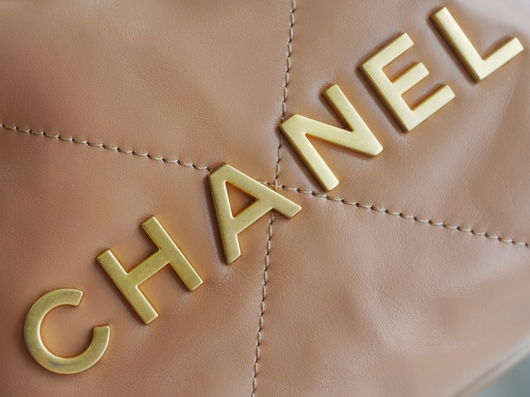 CHANEL 23S Spring/Summer New 22 Mini Bag Caramel Milk Tea Calfskin  