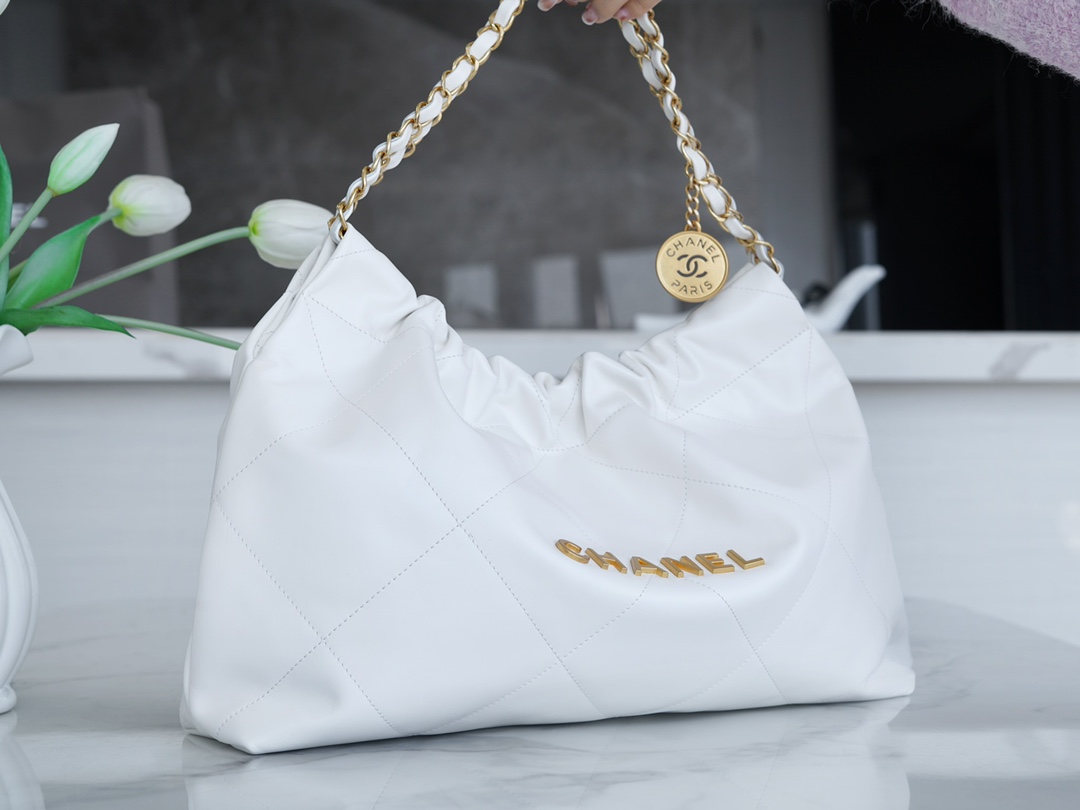 CHANEL 24C Horizontal 22 Bag White with Gold Hardware  