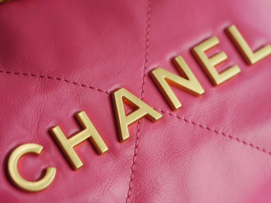 Chanel 23S Spring/Summer New 22 Mini Bag, Coral Pink, Calfskin  