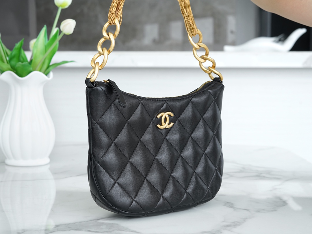 Chanel 23A Hobo Shoulder Bag, Black  