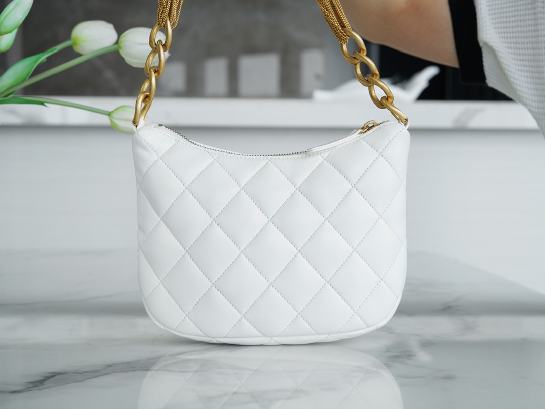 Chanel 23A Hobo Shoulder Bag, White  